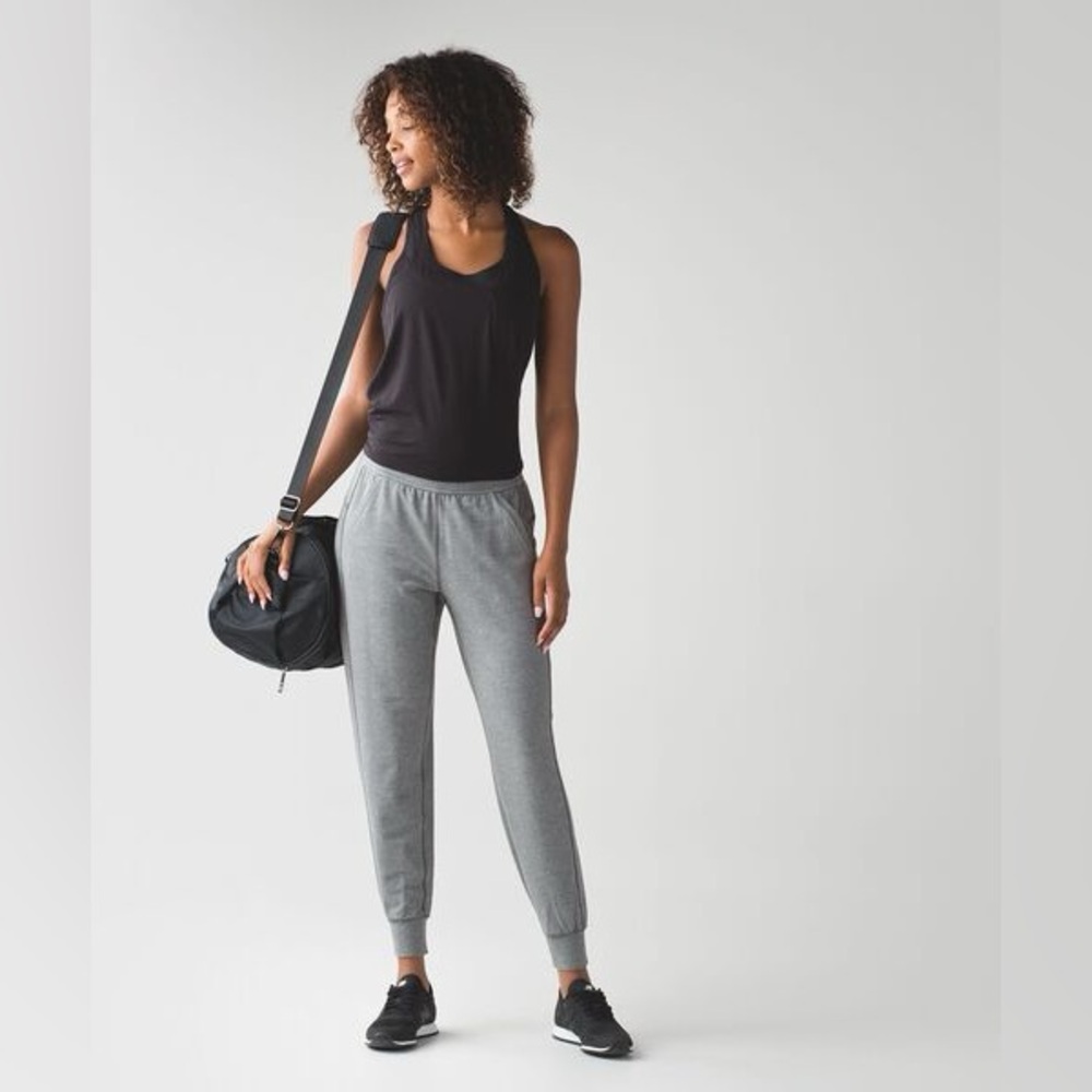 Lululemon Ceremony Sweatpants in french terry size 6